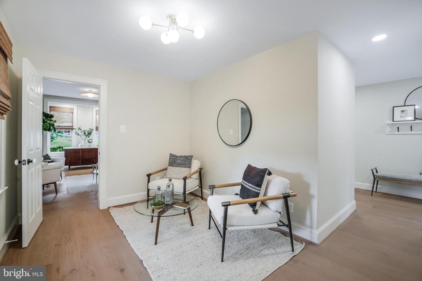 7 E LOUDOUN ST, ROUND HILL, Virginia 20141, 4 Bedrooms Bedrooms, ,3 BathroomsBathrooms,Residential,For sale,7 E LOUDOUN ST,VALO2105378 MLS # VALO2105378
