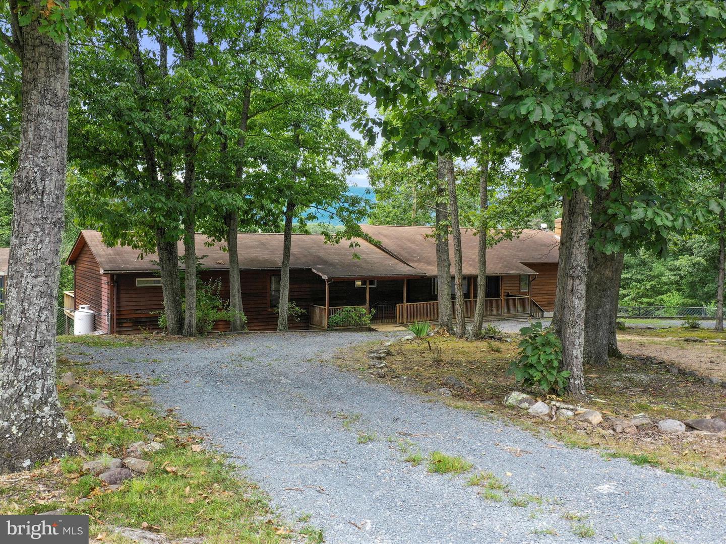 3782 WARDENSVILLE GRADE, WINCHESTER, Virginia 22602, 5 Bedrooms Bedrooms, ,4 BathroomsBathrooms,Residential,For sale,3782 WARDENSVILLE GRADE,VAFV2036412 MLS # VAFV2036412