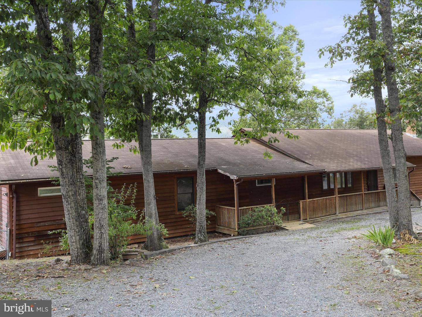 3782 WARDENSVILLE GRADE, WINCHESTER, Virginia 22602, 5 Bedrooms Bedrooms, ,4 BathroomsBathrooms,Residential,For sale,3782 WARDENSVILLE GRADE,VAFV2036412 MLS # VAFV2036412