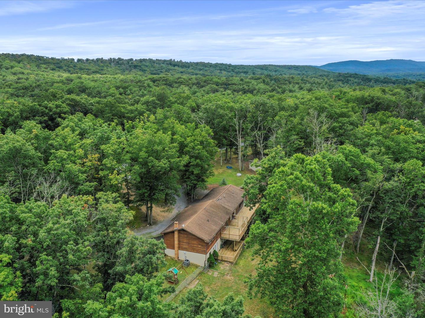 3782 WARDENSVILLE GRADE, WINCHESTER, Virginia 22602, 5 Bedrooms Bedrooms, ,4 BathroomsBathrooms,Residential,For sale,3782 WARDENSVILLE GRADE,VAFV2036412 MLS # VAFV2036412