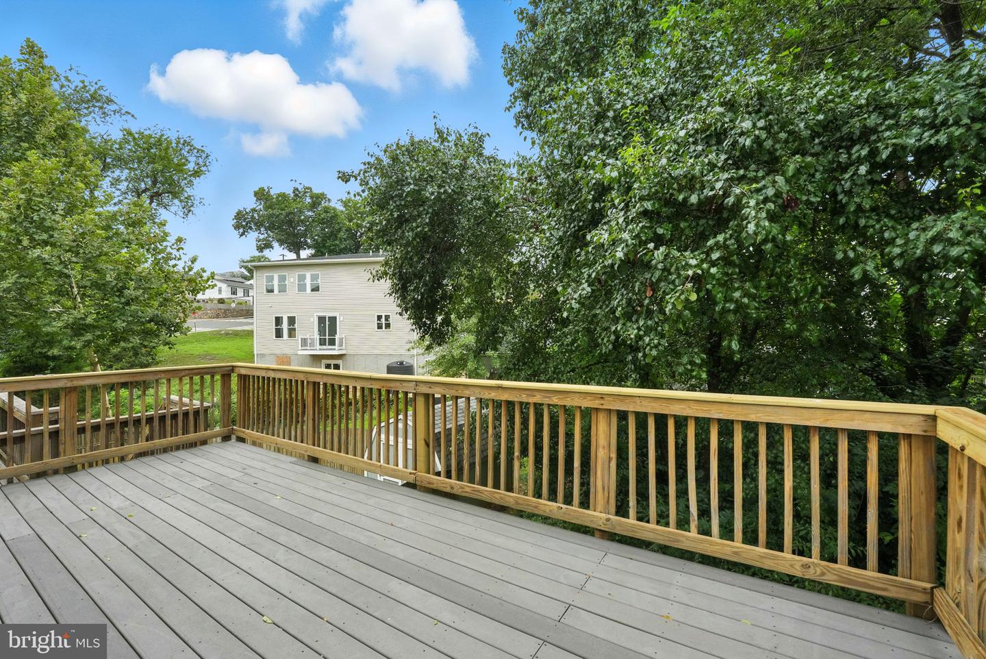2134 S LOWELL ST, ARLINGTON, Virginia 22204, 5 Bedrooms Bedrooms, 9 Rooms Rooms,3 BathroomsBathrooms,Residential,For sale,2134 S LOWELL ST,VAAR2062772 MLS # VAAR2062772