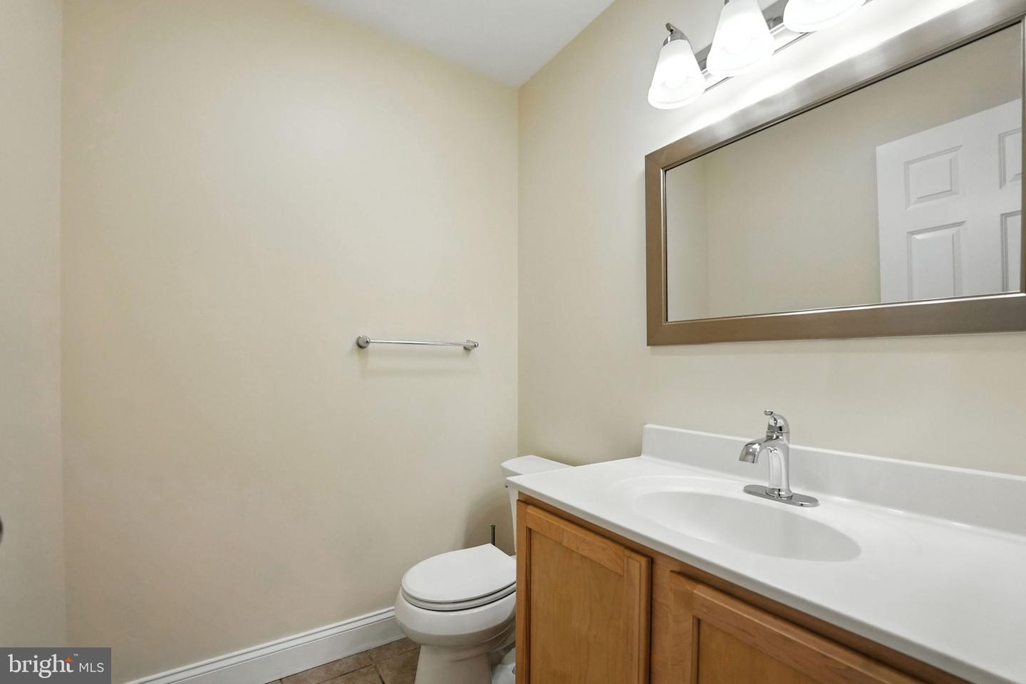 2134 S LOWELL ST, ARLINGTON, Virginia 22204, 5 Bedrooms Bedrooms, 9 Rooms Rooms,3 BathroomsBathrooms,Residential,For sale,2134 S LOWELL ST,VAAR2062772 MLS # VAAR2062772