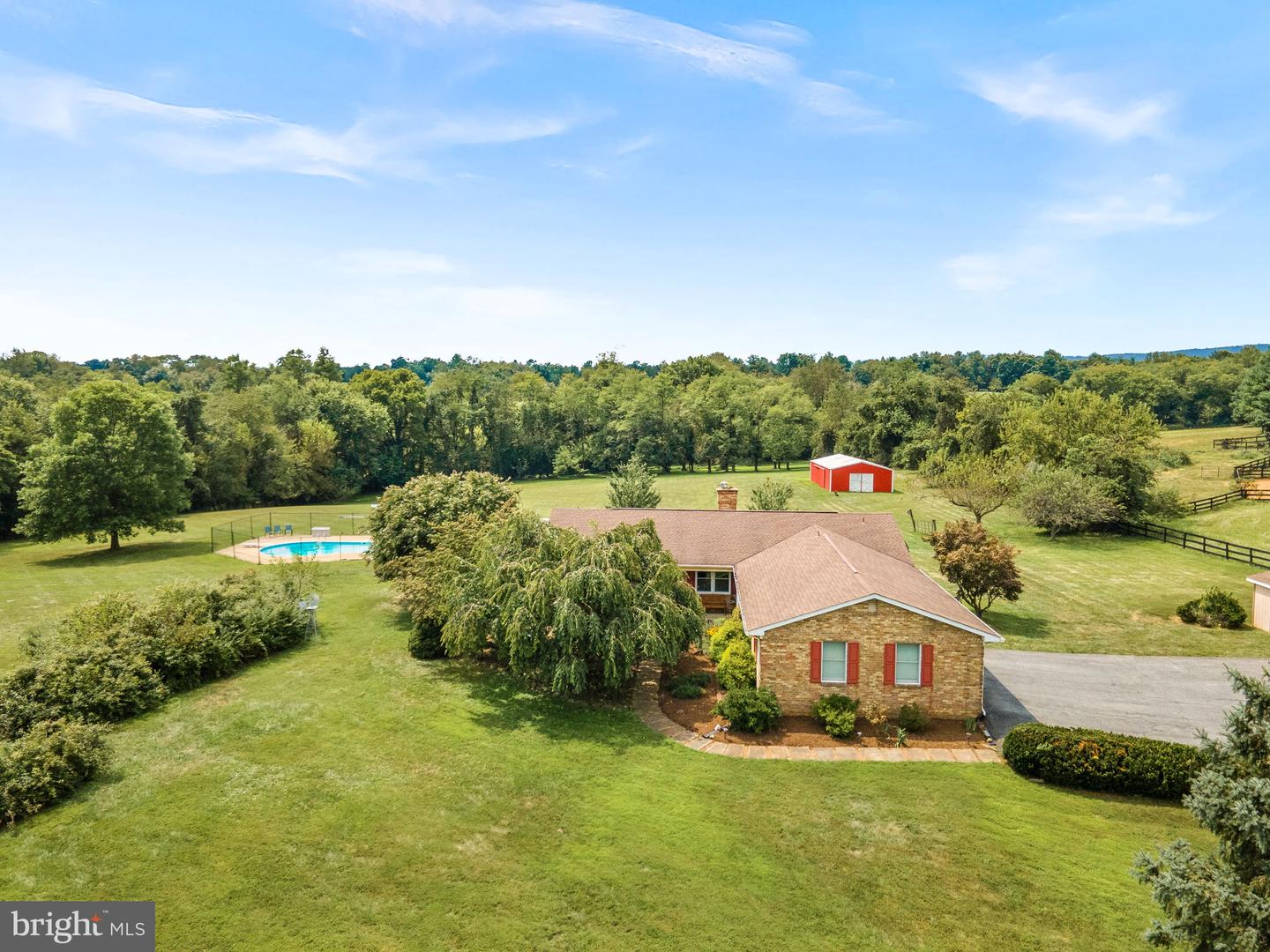 12821 MILLTOWN RD, LOVETTSVILLE, Virginia 20180, 3 Bedrooms Bedrooms, ,2 BathroomsBathrooms,Residential,For sale,12821 MILLTOWN RD,VALO2105436 MLS # VALO2105436