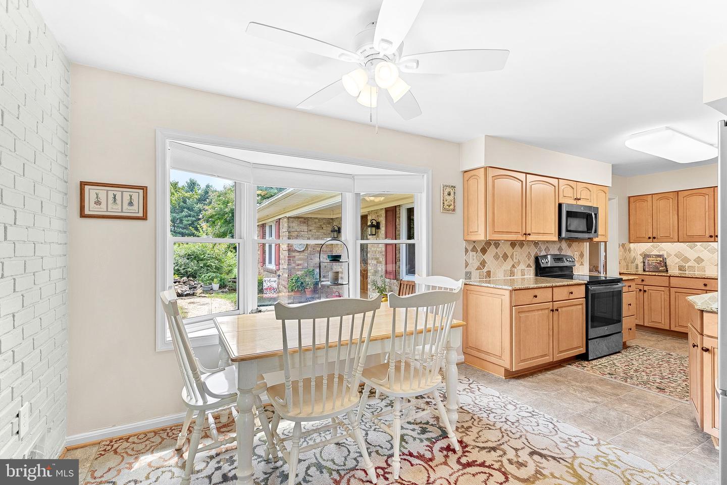 12821 MILLTOWN RD, LOVETTSVILLE, Virginia 20180, 3 Bedrooms Bedrooms, ,2 BathroomsBathrooms,Residential,For sale,12821 MILLTOWN RD,VALO2105436 MLS # VALO2105436