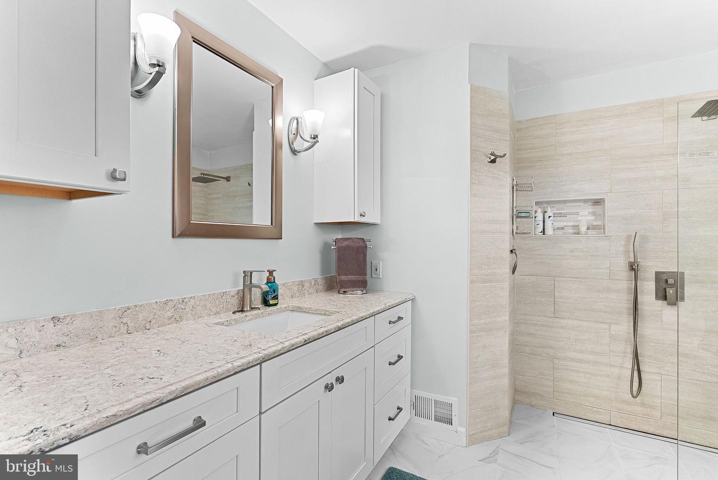 12821 MILLTOWN RD, LOVETTSVILLE, Virginia 20180, 3 Bedrooms Bedrooms, ,2 BathroomsBathrooms,Residential,For sale,12821 MILLTOWN RD,VALO2105436 MLS # VALO2105436