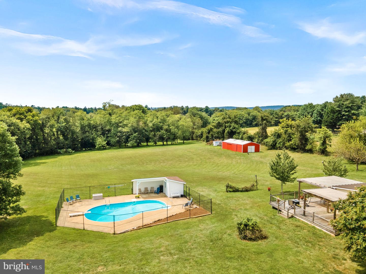 12821 MILLTOWN RD, LOVETTSVILLE, Virginia 20180, 3 Bedrooms Bedrooms, ,2 BathroomsBathrooms,Residential,For sale,12821 MILLTOWN RD,VALO2105436 MLS # VALO2105436
