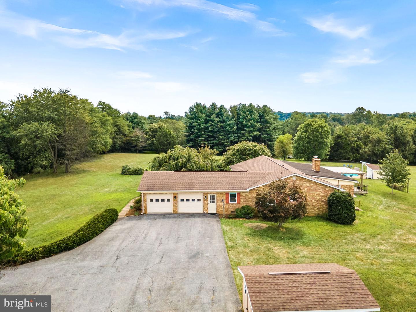 12821 MILLTOWN RD, LOVETTSVILLE, Virginia 20180, 3 Bedrooms Bedrooms, ,2 BathroomsBathrooms,Residential,For sale,12821 MILLTOWN RD,VALO2105436 MLS # VALO2105436