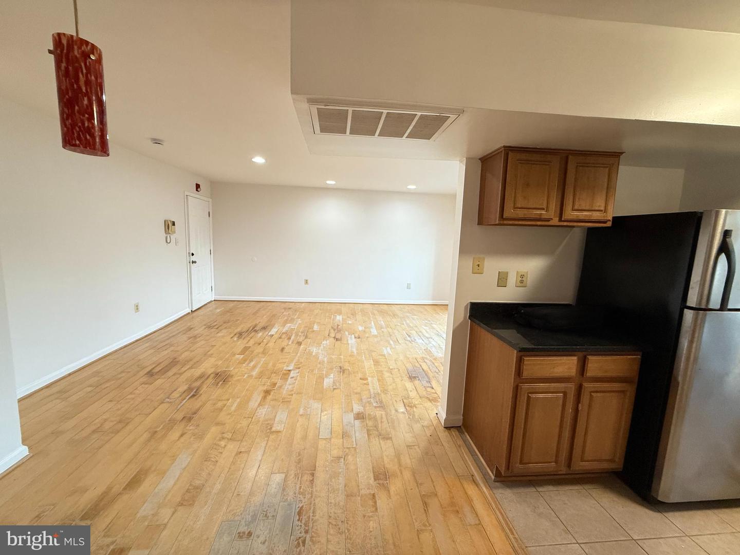 5009 D ST SE #303, WASHINGTON, District Of Columbia 20019, 2 Bedrooms Bedrooms, ,1 BathroomBathrooms,Residential,For sale,5009 D ST SE #303,DCDC2216984 MLS # DCDC2216984