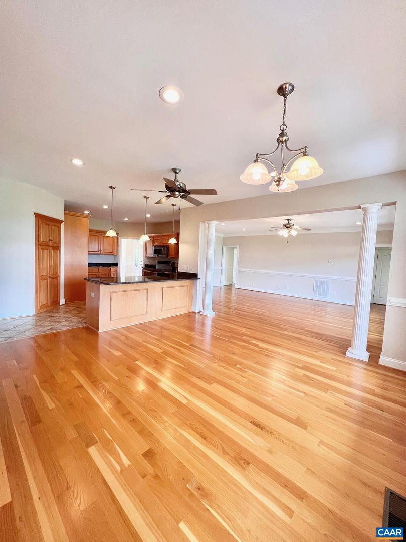126 GOLF COURSE TRL, AMHERST, Virginia 24521, 5 Bedrooms Bedrooms, ,5 BathroomsBathrooms,Residential,For sale,126 GOLF COURSE TRL,668293 MLS # 668293