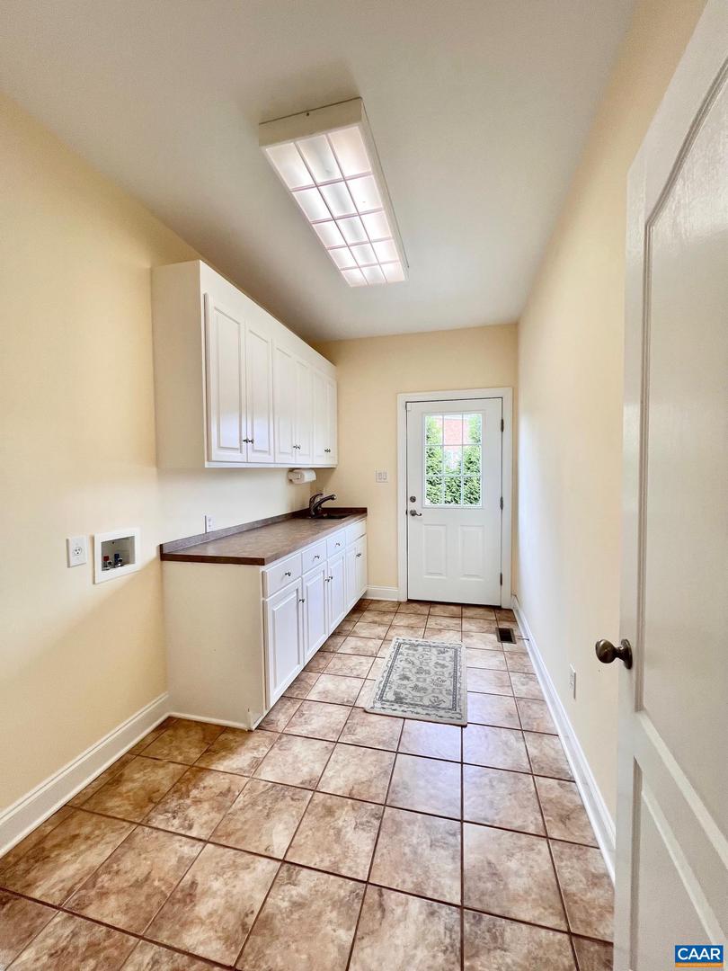 126 GOLF COURSE TRL, AMHERST, Virginia 24521, 5 Bedrooms Bedrooms, ,5 BathroomsBathrooms,Residential,For sale,126 GOLF COURSE TRL,668293 MLS # 668293