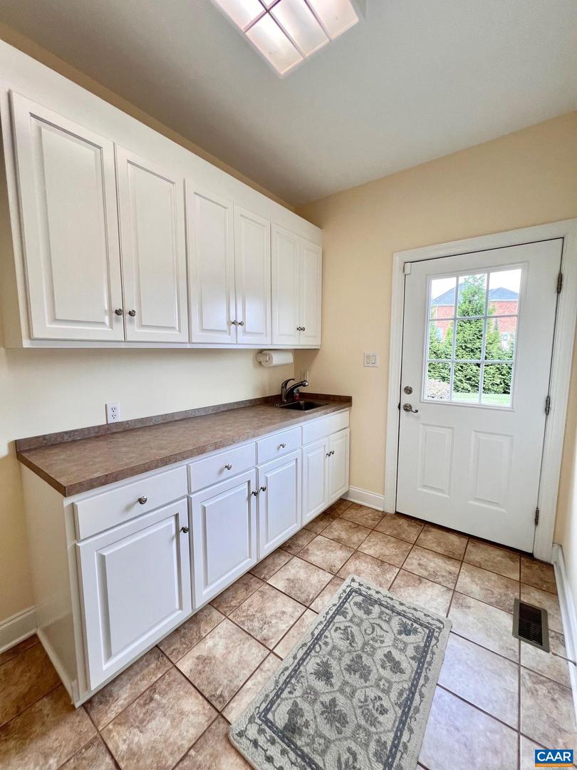 126 GOLF COURSE TRL, AMHERST, Virginia 24521, 5 Bedrooms Bedrooms, ,5 BathroomsBathrooms,Residential,For sale,126 GOLF COURSE TRL,668293 MLS # 668293