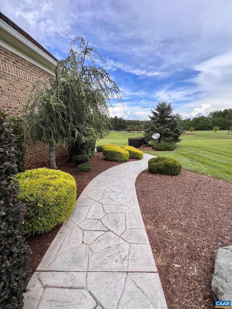 126 GOLF COURSE TRL, AMHERST, Virginia 24521, 5 Bedrooms Bedrooms, ,5 BathroomsBathrooms,Residential,For sale,126 GOLF COURSE TRL,668293 MLS # 668293