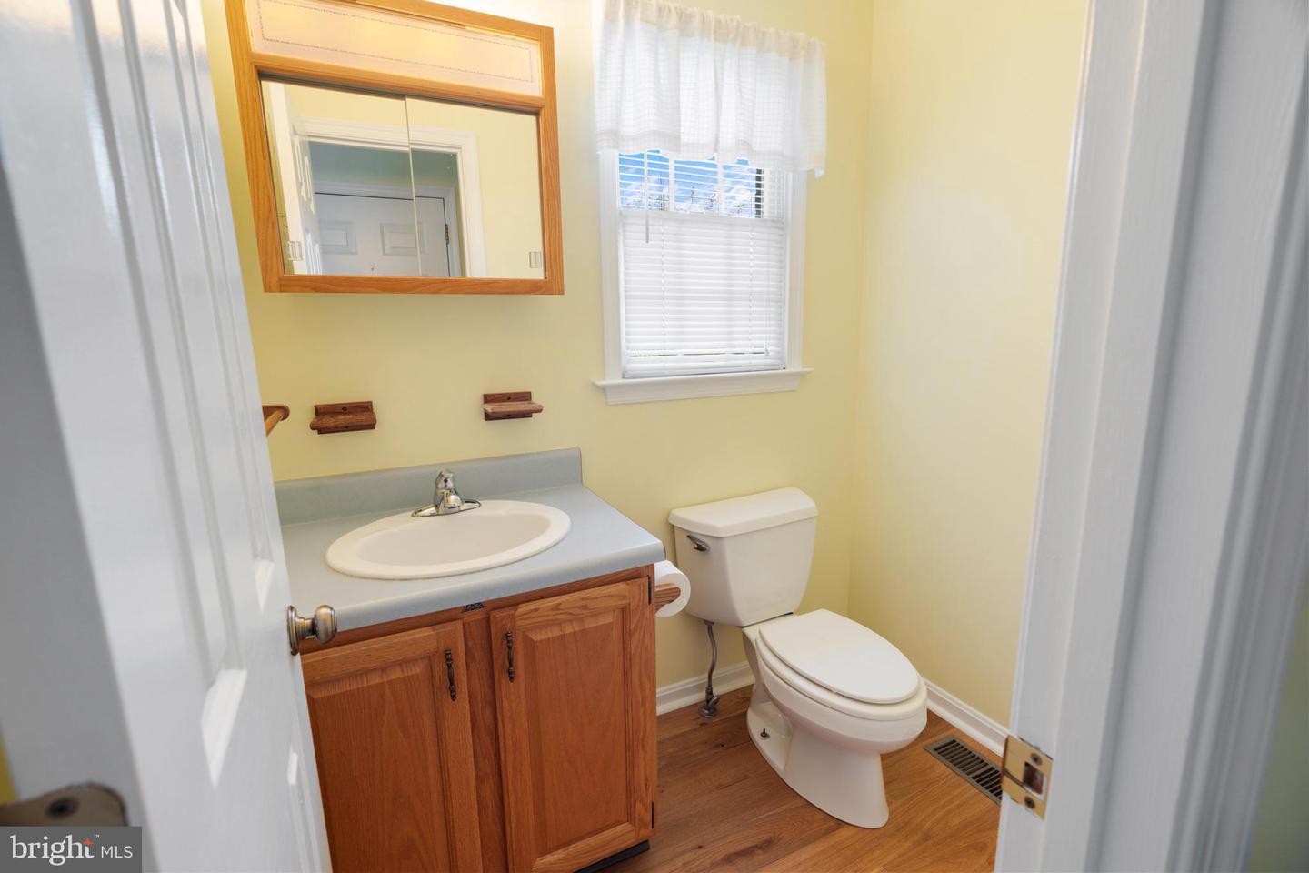 450 HILLCREST RD, EDINBURG, Virginia 22824, 3 Bedrooms Bedrooms, ,2 BathroomsBathrooms,Residential,For sale,450 HILLCREST RD,VASH2012354 MLS # VASH2012354