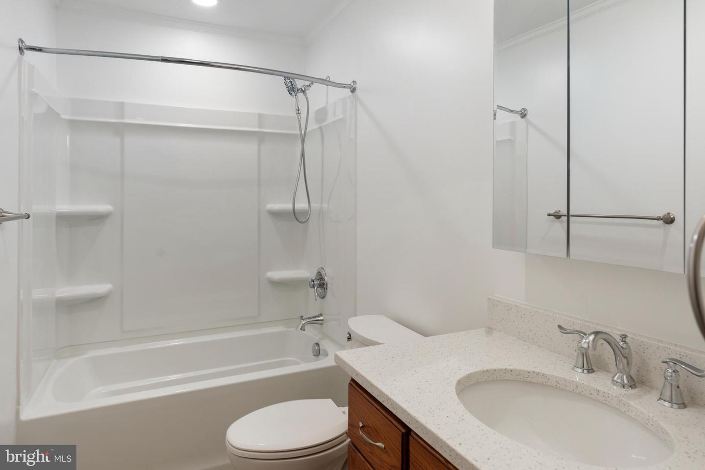 450 HILLCREST RD, EDINBURG, Virginia 22824, 3 Bedrooms Bedrooms, ,2 BathroomsBathrooms,Residential,For sale,450 HILLCREST RD,VASH2012354 MLS # VASH2012354