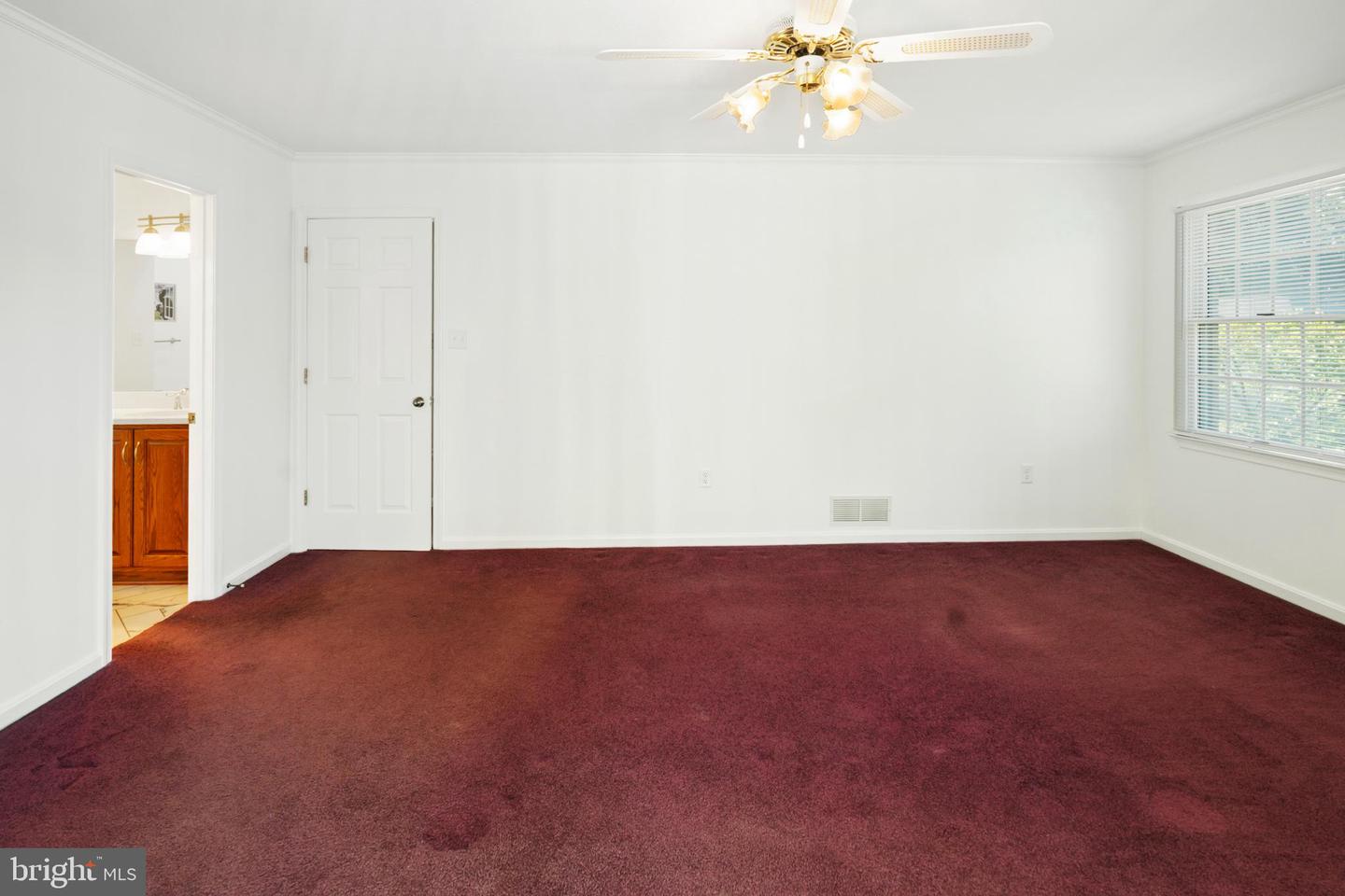 450 HILLCREST RD, EDINBURG, Virginia 22824, 3 Bedrooms Bedrooms, ,2 BathroomsBathrooms,Residential,For sale,450 HILLCREST RD,VASH2012354 MLS # VASH2012354