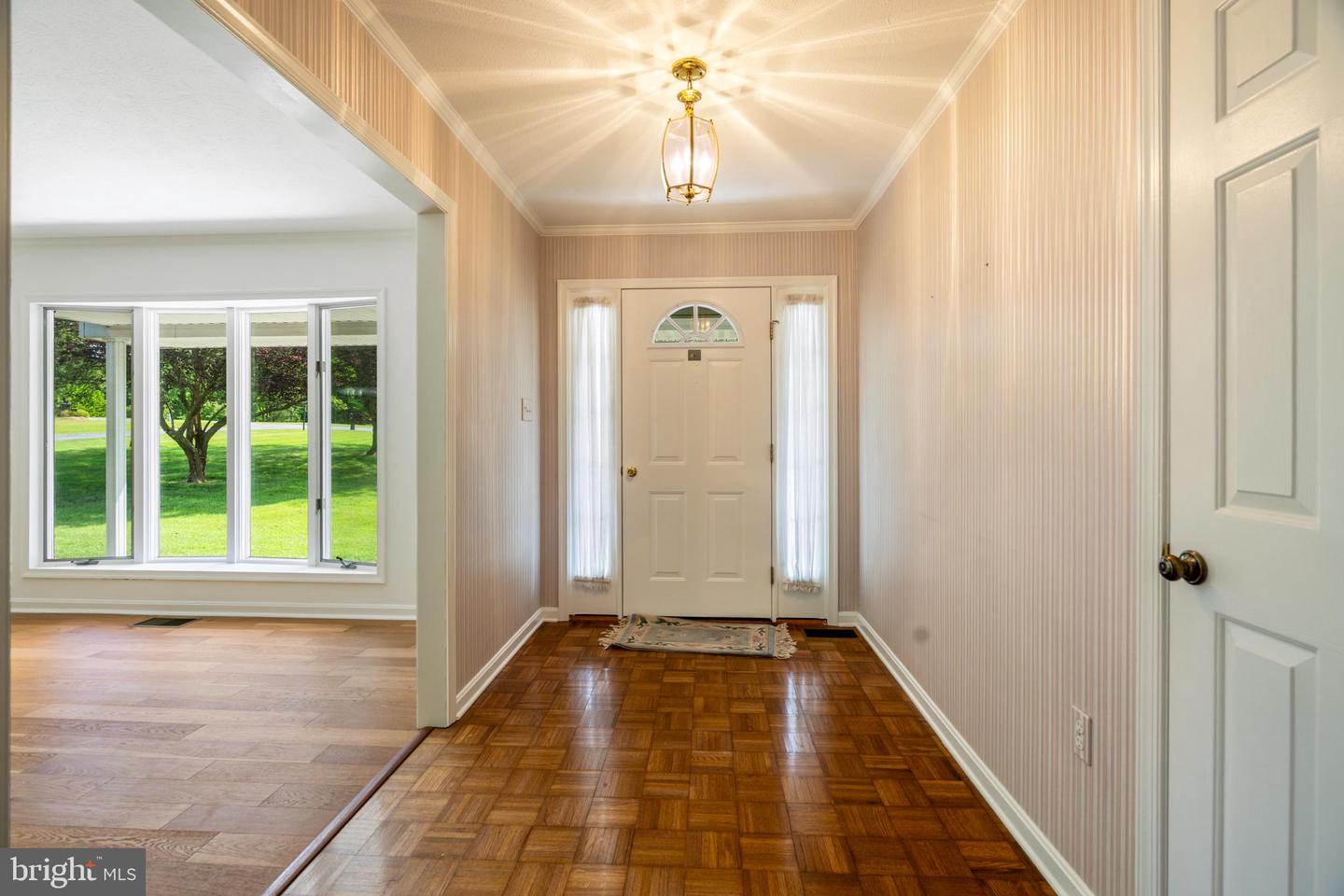450 HILLCREST RD, EDINBURG, Virginia 22824, 3 Bedrooms Bedrooms, ,2 BathroomsBathrooms,Residential,For sale,450 HILLCREST RD,VASH2012354 MLS # VASH2012354
