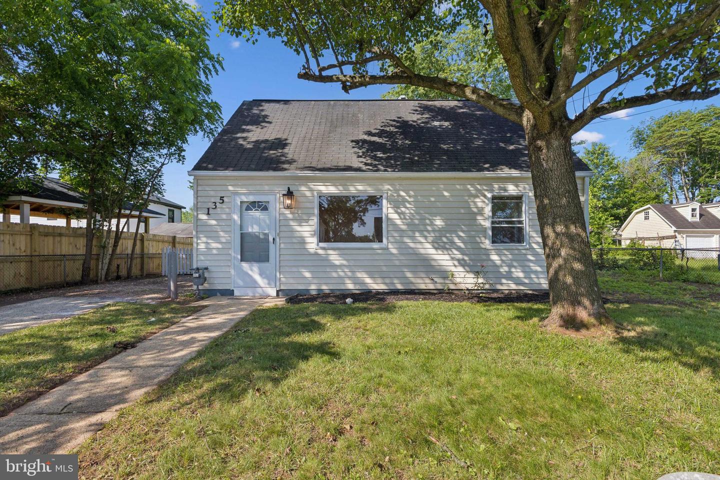 135 POLK DR, MANASSAS PARK, Virginia 20111, 3 Bedrooms Bedrooms, ,1 BathroomBathrooms,Residential,For sale,135 POLK DR,VAMP2003268 MLS # VAMP2003268