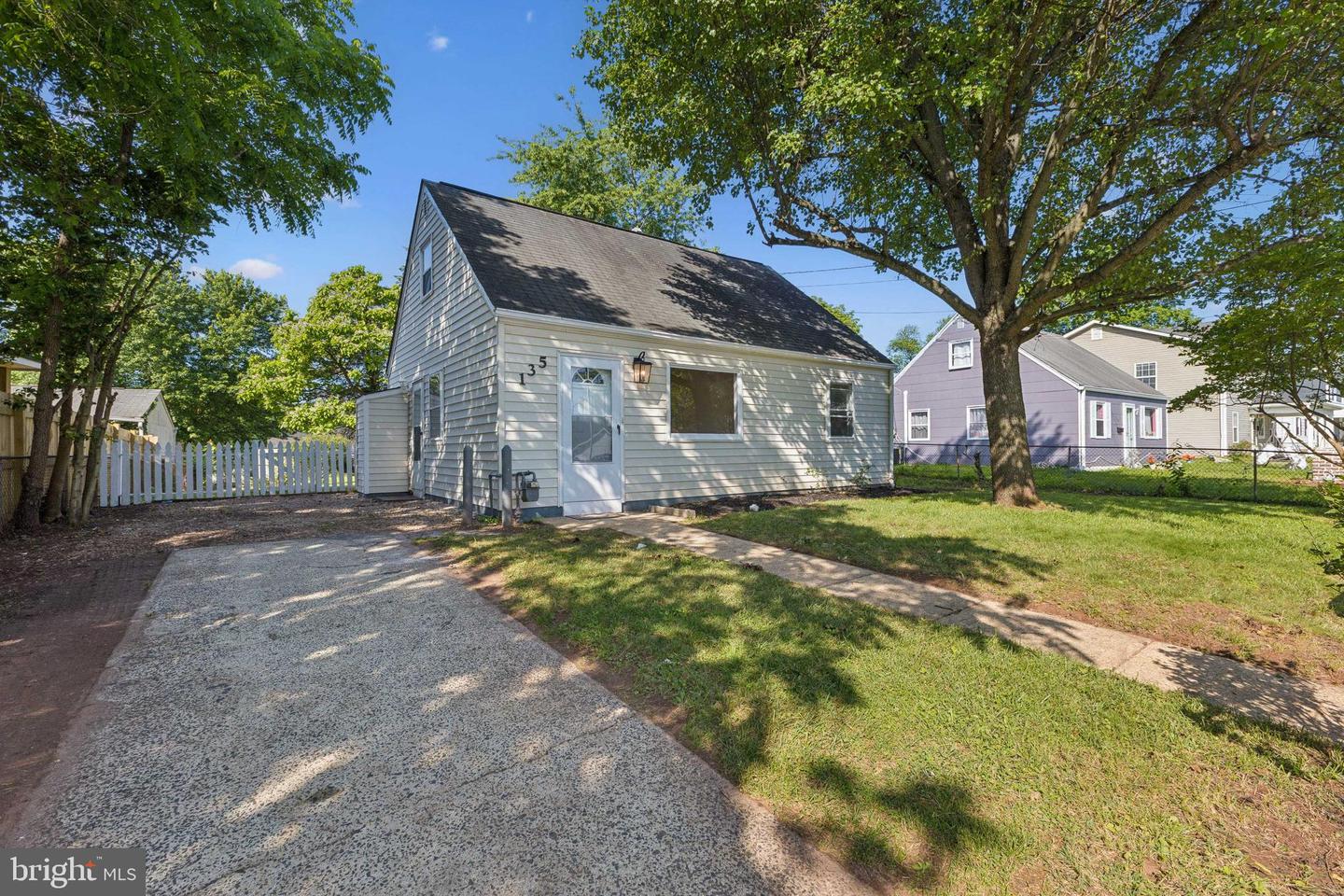 135 POLK DR, MANASSAS PARK, Virginia 20111, 3 Bedrooms Bedrooms, ,1 BathroomBathrooms,Residential,For sale,135 POLK DR,VAMP2003268 MLS # VAMP2003268