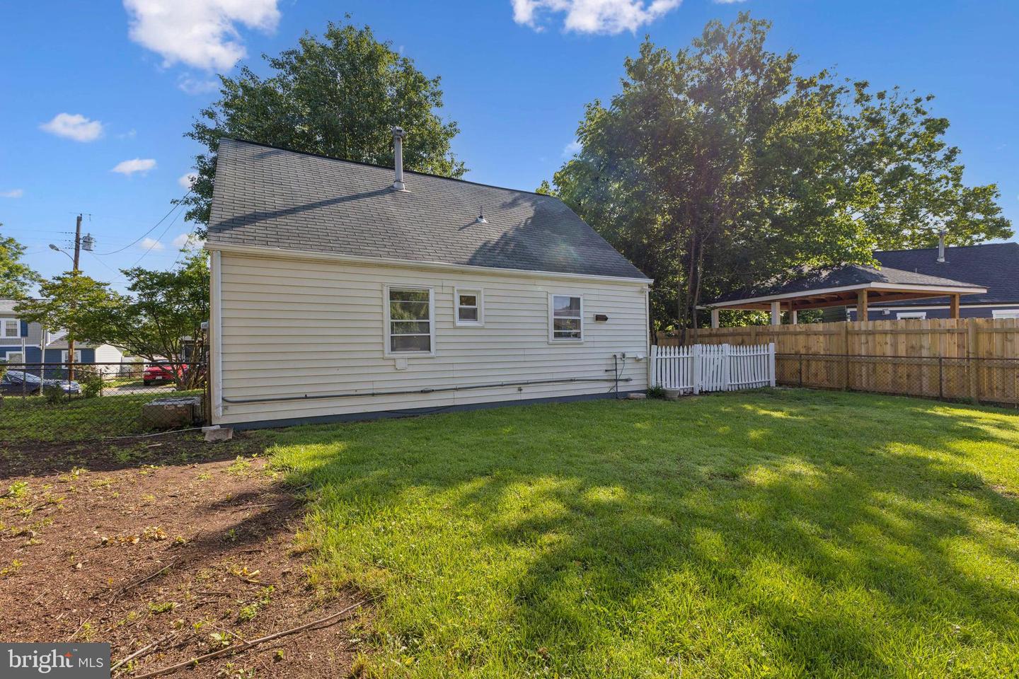 135 POLK DR, MANASSAS PARK, Virginia 20111, 3 Bedrooms Bedrooms, ,1 BathroomBathrooms,Residential,For sale,135 POLK DR,VAMP2003268 MLS # VAMP2003268