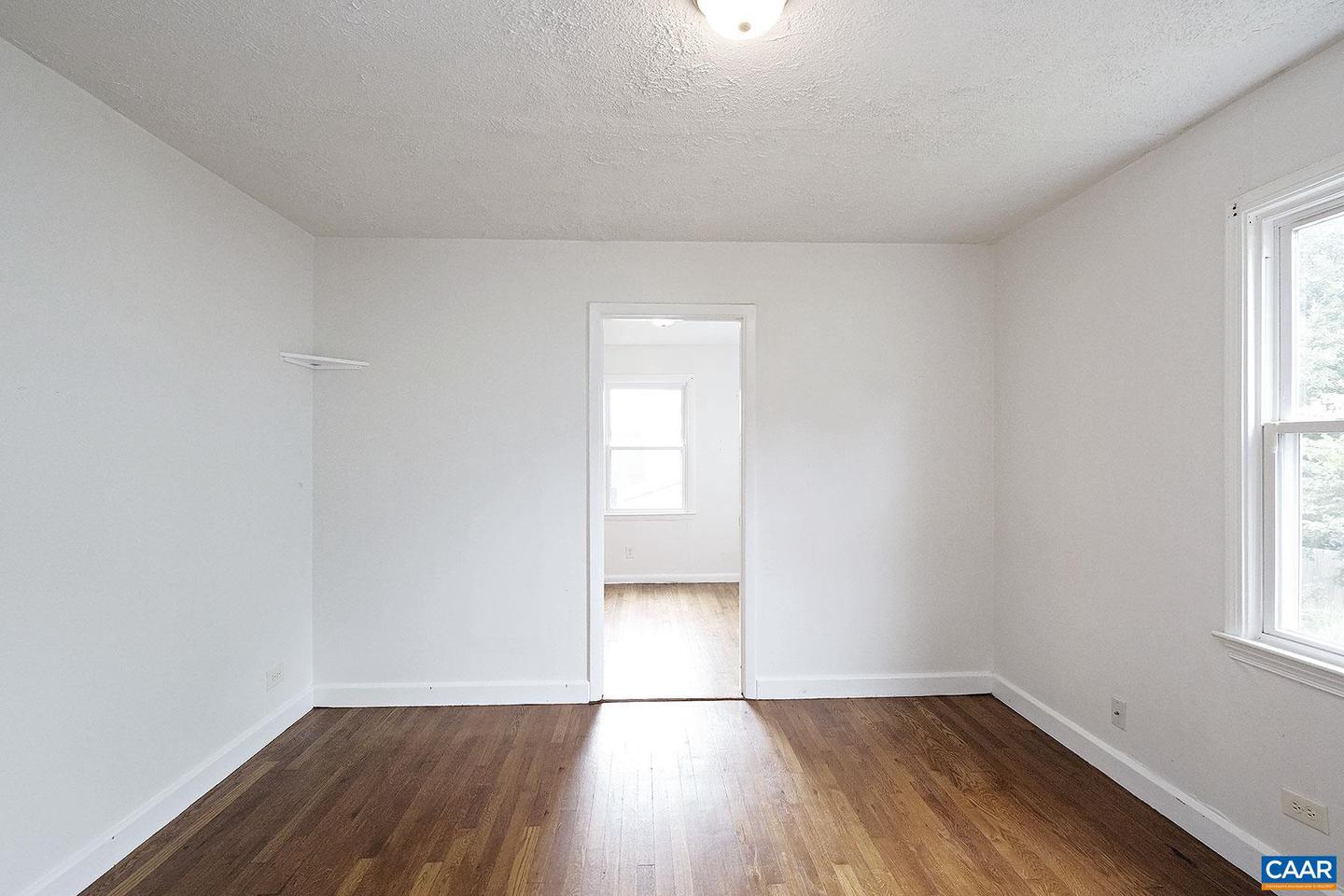 824 BLENHEIM AVE, CHARLOTTESVILLE, Virginia 22902, 3 Bedrooms Bedrooms, ,1 BathroomBathrooms,Residential,For sale,824 BLENHEIM AVE,668298 MLS # 668298