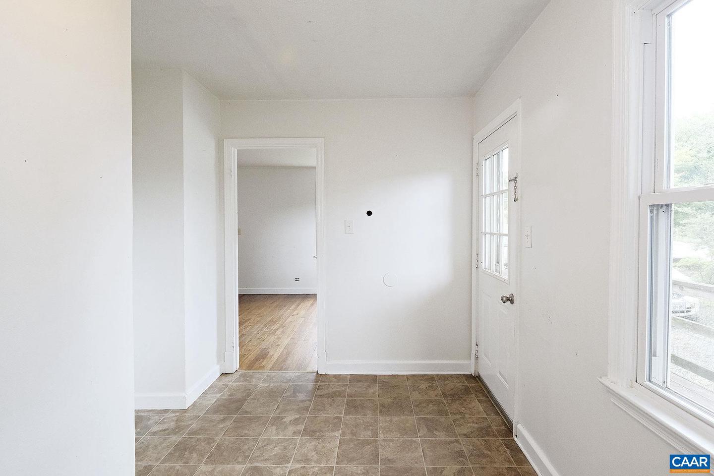 824 BLENHEIM AVE, CHARLOTTESVILLE, Virginia 22902, 3 Bedrooms Bedrooms, ,1 BathroomBathrooms,Residential,For sale,824 BLENHEIM AVE,668298 MLS # 668298