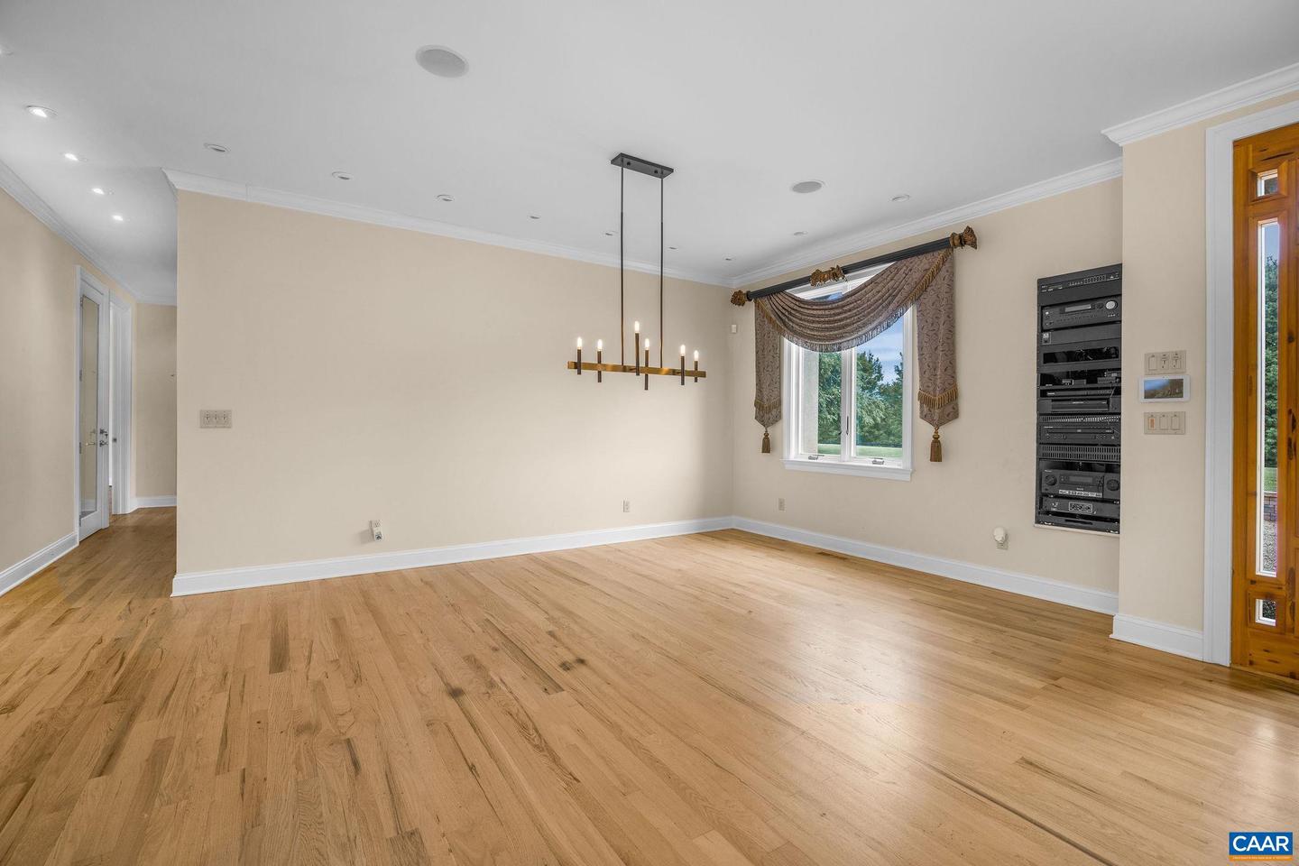 2940 MILTON VILLAGE LN, CHARLOTTESVILLE, Virginia 22902, 4 Bedrooms Bedrooms, ,4 BathroomsBathrooms,Residential,For sale,2940 MILTON VILLAGE LN,668313 MLS # 668313