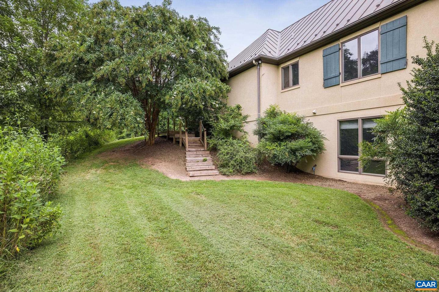 2940 MILTON VILLAGE LN, CHARLOTTESVILLE, Virginia 22902, 4 Bedrooms Bedrooms, ,4 BathroomsBathrooms,Residential,For sale,2940 MILTON VILLAGE LN,668313 MLS # 668313