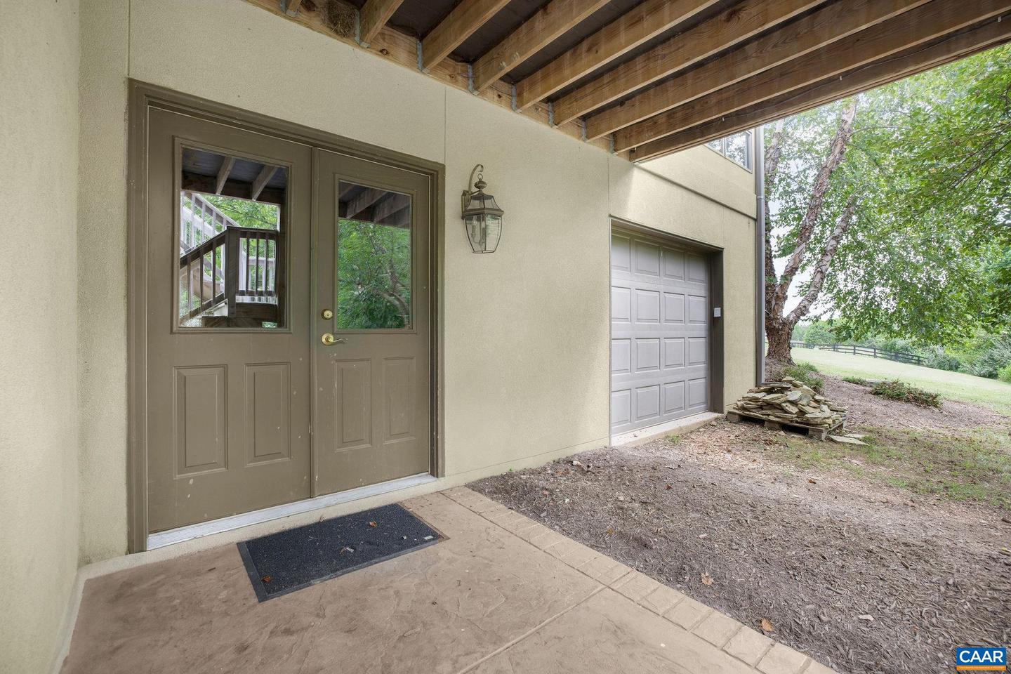 2940 MILTON VILLAGE LN, CHARLOTTESVILLE, Virginia 22902, 4 Bedrooms Bedrooms, ,4 BathroomsBathrooms,Residential,For sale,2940 MILTON VILLAGE LN,668313 MLS # 668313
