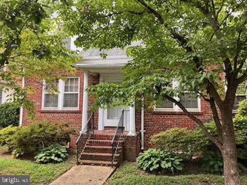 102 E MONROE AVE, ALEXANDRIA, Virginia 22301, 2 Bedrooms Bedrooms, ,1 BathroomBathrooms,Residential,For sale,102 E MONROE AVE,VAAX2049054 MLS # VAAX2049054
