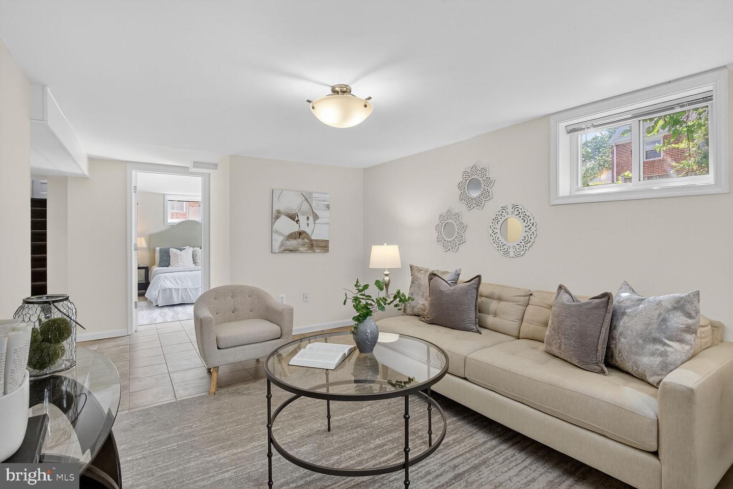 834 N ABINGDON ST, ARLINGTON, Virginia 22203, 4 Bedrooms Bedrooms, ,2 BathroomsBathrooms,Residential,For sale,834 N ABINGDON ST,VAAR2057106 MLS # VAAR2057106