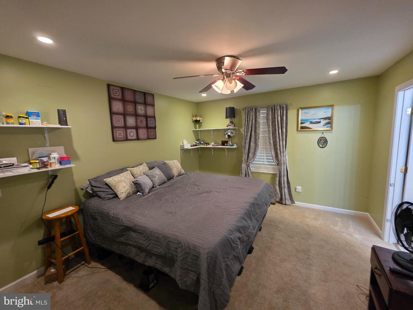 416 BERRY HILL RD, TAPPAHANNOCK, Virginia 22560, 3 Bedrooms Bedrooms, 6 Rooms Rooms,2 BathroomsBathrooms,Residential,For sale,416 BERRY HILL RD,VAES2000916 MLS # VAES2000916