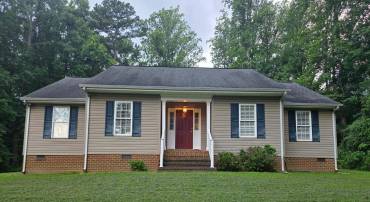 416 BERRY HILL RD, TAPPAHANNOCK, Virginia 22560, 3 Bedrooms Bedrooms, 6 Rooms Rooms,2 BathroomsBathrooms,Residential,For sale,416 BERRY HILL RD,VAES2000916 MLS # VAES2000916