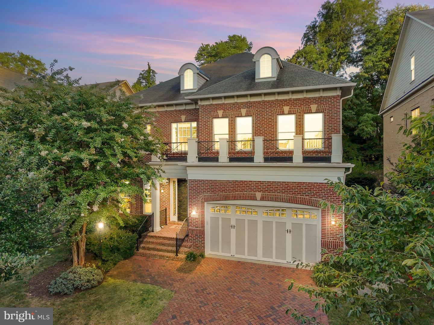 6817 STOCKWELL MANOR DR, FALLS CHURCH, Virginia 22043, 5 Bedrooms Bedrooms, ,4 BathroomsBathrooms,Residential,For sale,6817 STOCKWELL MANOR DR,VAFX2259806 MLS # VAFX2259806