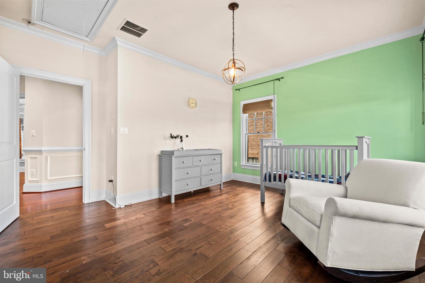 6817 STOCKWELL MANOR DR, FALLS CHURCH, Virginia 22043, 5 Bedrooms Bedrooms, ,4 BathroomsBathrooms,Residential,For sale,6817 STOCKWELL MANOR DR,VAFX2259806 MLS # VAFX2259806