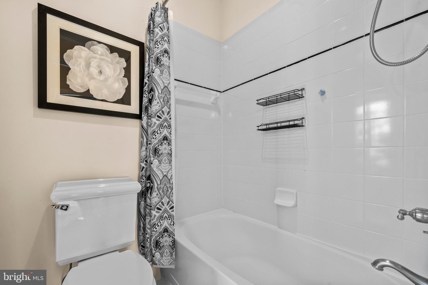 6817 STOCKWELL MANOR DR, FALLS CHURCH, Virginia 22043, 5 Bedrooms Bedrooms, ,4 BathroomsBathrooms,Residential,For sale,6817 STOCKWELL MANOR DR,VAFX2259806 MLS # VAFX2259806