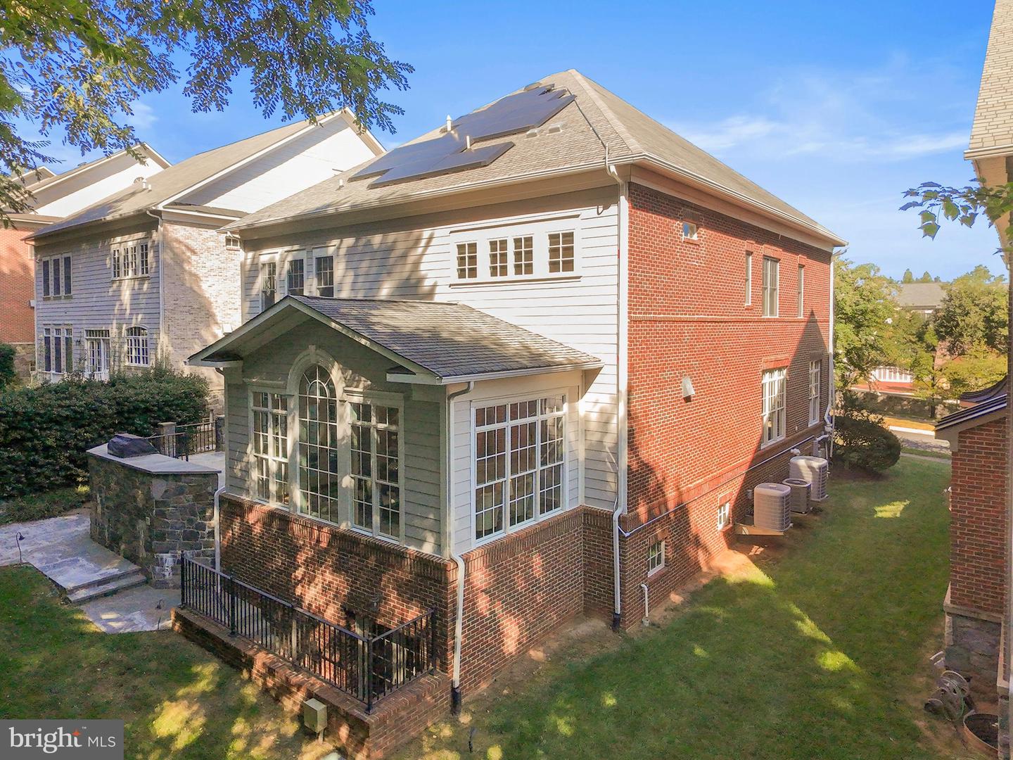 6817 STOCKWELL MANOR DR, FALLS CHURCH, Virginia 22043, 5 Bedrooms Bedrooms, ,4 BathroomsBathrooms,Residential,For sale,6817 STOCKWELL MANOR DR,VAFX2259806 MLS # VAFX2259806