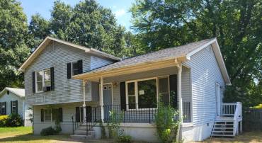 240 CEDAR AVE, COLONIAL BEACH, Virginia 22443, 4 Bedrooms Bedrooms, ,2 BathroomsBathrooms,Residential,For sale,240 CEDAR AVE,VAWE2009568 MLS # VAWE2009568