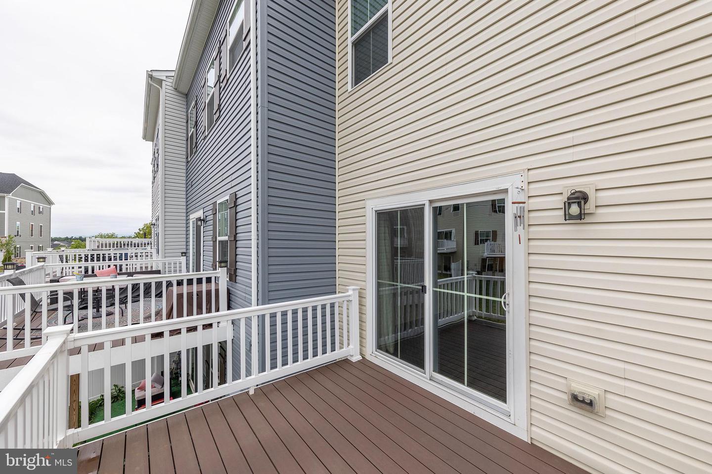 105 BAYHILL TER, LAKE FREDERICK, Virginia 22630, 3 Bedrooms Bedrooms, ,2 BathroomsBathrooms,Residential,For sale,105 BAYHILL TER,VAFV2036228 MLS # VAFV2036228
