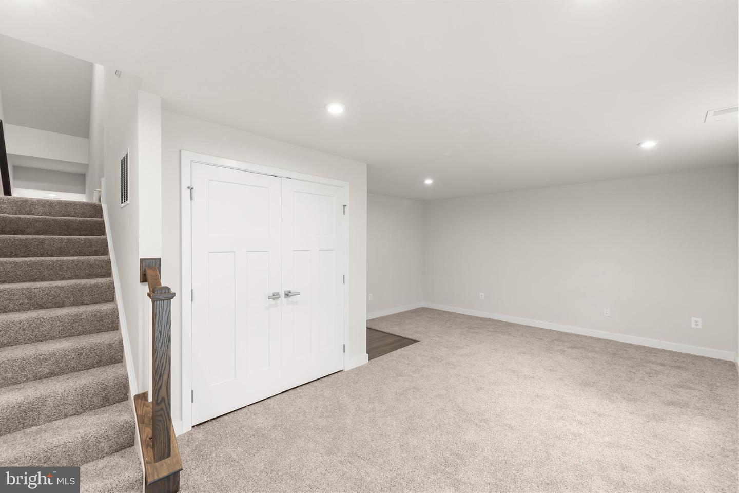 105 BAYHILL TER, LAKE FREDERICK, Virginia 22630, 3 Bedrooms Bedrooms, ,2 BathroomsBathrooms,Residential,For sale,105 BAYHILL TER,VAFV2036228 MLS # VAFV2036228