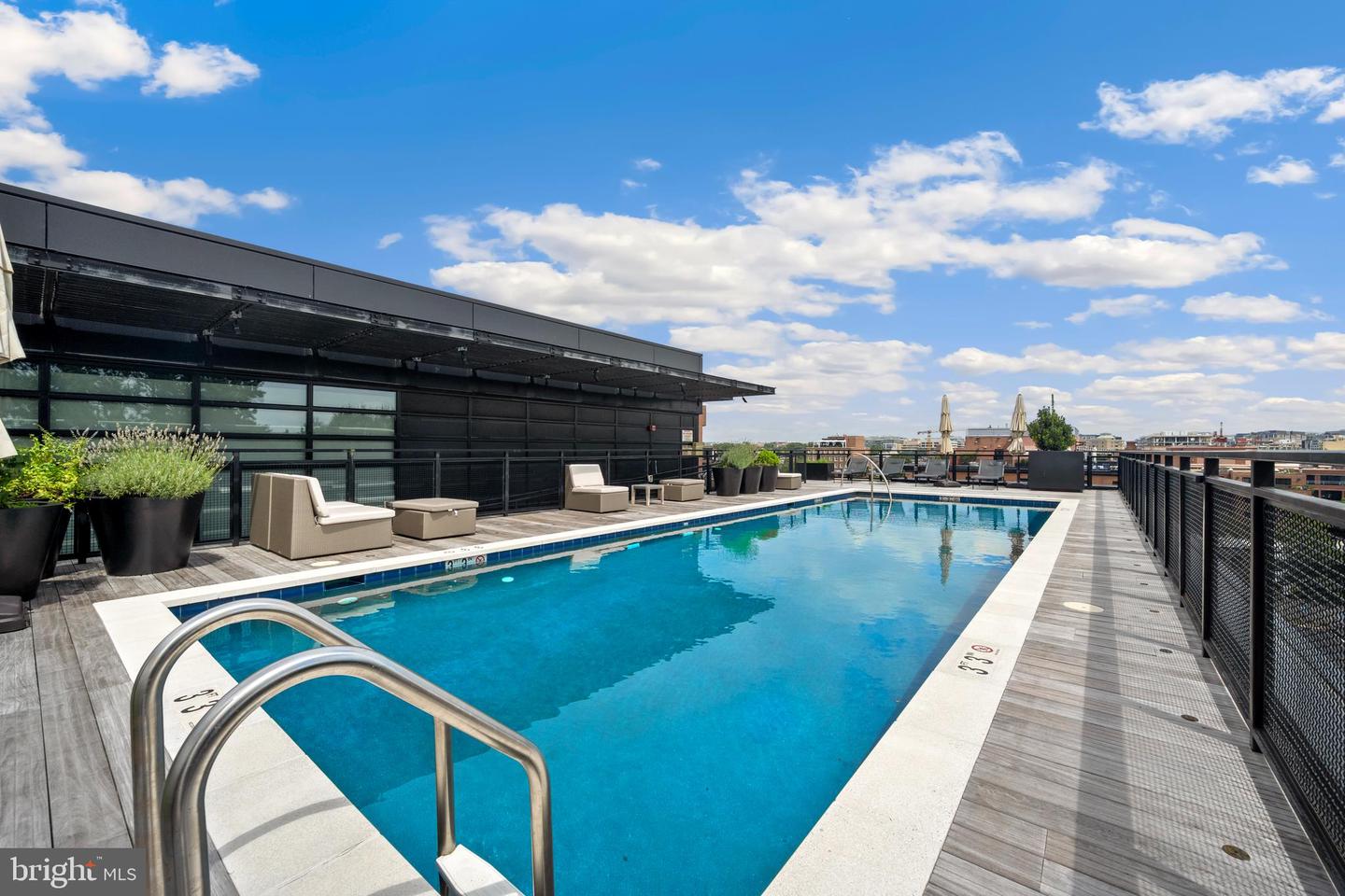 1055 WISCONSIN AVE NW #4E, WASHINGTON, District Of Columbia 20007, 4 Bedrooms Bedrooms, ,4 BathroomsBathrooms,Residential,For sale,1055 WISCONSIN AVE NW #4E,DCDC2216246 MLS # DCDC2216246