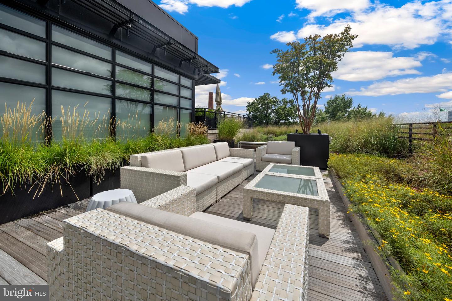 1055 WISCONSIN AVE NW #4E, WASHINGTON, District Of Columbia 20007, 4 Bedrooms Bedrooms, ,4 BathroomsBathrooms,Residential,For sale,1055 WISCONSIN AVE NW #4E,DCDC2216246 MLS # DCDC2216246