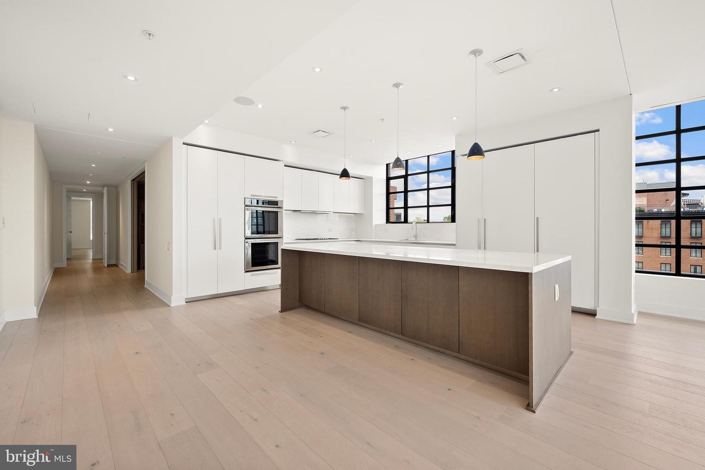 1055 WISCONSIN AVE NW #4E, WASHINGTON, District Of Columbia 20007, 4 Bedrooms Bedrooms, ,4 BathroomsBathrooms,Residential,For sale,1055 WISCONSIN AVE NW #4E,DCDC2216246 MLS # DCDC2216246