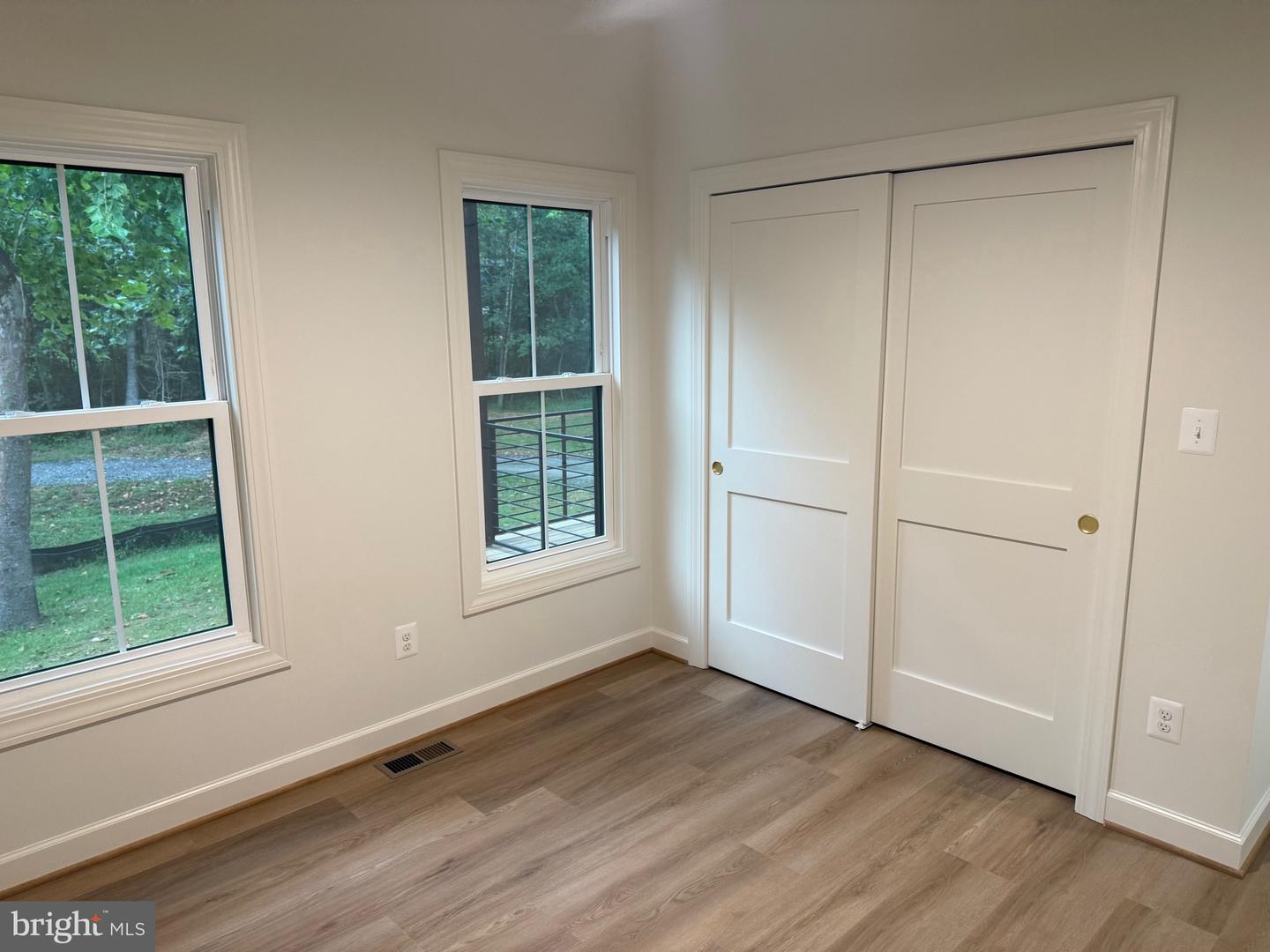9653 WOODBROOK LANE, MIDLAND, Virginia 22728, 3 Bedrooms Bedrooms, ,3 BathroomsBathrooms,Residential,For sale,9653 WOODBROOK LANE,VAFQ2018028 MLS # VAFQ2018028