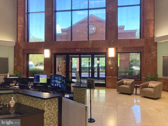 2230 GEORGE C MARSHALL DR #1111, FALLS CHURCH, Virginia 22043, 1 Bedroom Bedrooms, ,1 BathroomBathrooms,Residential,For sale,2230 GEORGE C MARSHALL DR #1111,VAFX2263378 MLS # VAFX2263378