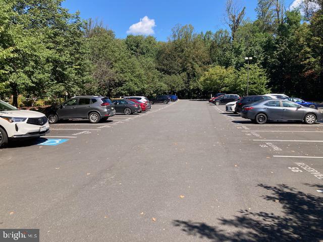 2230 GEORGE C MARSHALL DR #1111, FALLS CHURCH, Virginia 22043, 1 Bedroom Bedrooms, ,1 BathroomBathrooms,Residential,For sale,2230 GEORGE C MARSHALL DR #1111,VAFX2263378 MLS # VAFX2263378