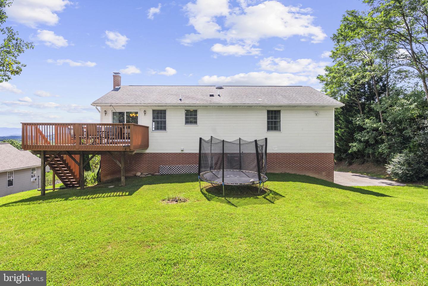 1204 S FORK DR, FRONT ROYAL, Virginia 22630, 4 Bedrooms Bedrooms, 13 Rooms Rooms,2 BathroomsBathrooms,Residential,For sale,1204 S FORK DR,VAWR2012112 MLS # VAWR2012112