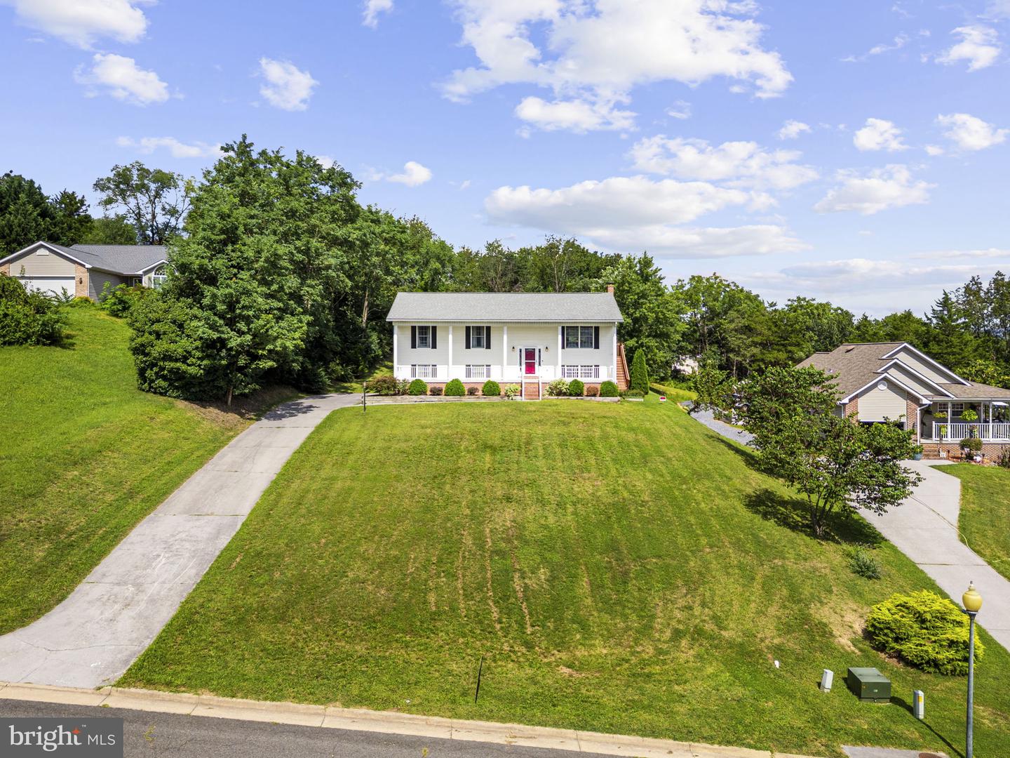1204 S FORK DR, FRONT ROYAL, Virginia 22630, 4 Bedrooms Bedrooms, 13 Rooms Rooms,2 BathroomsBathrooms,Residential,For sale,1204 S FORK DR,VAWR2012112 MLS # VAWR2012112