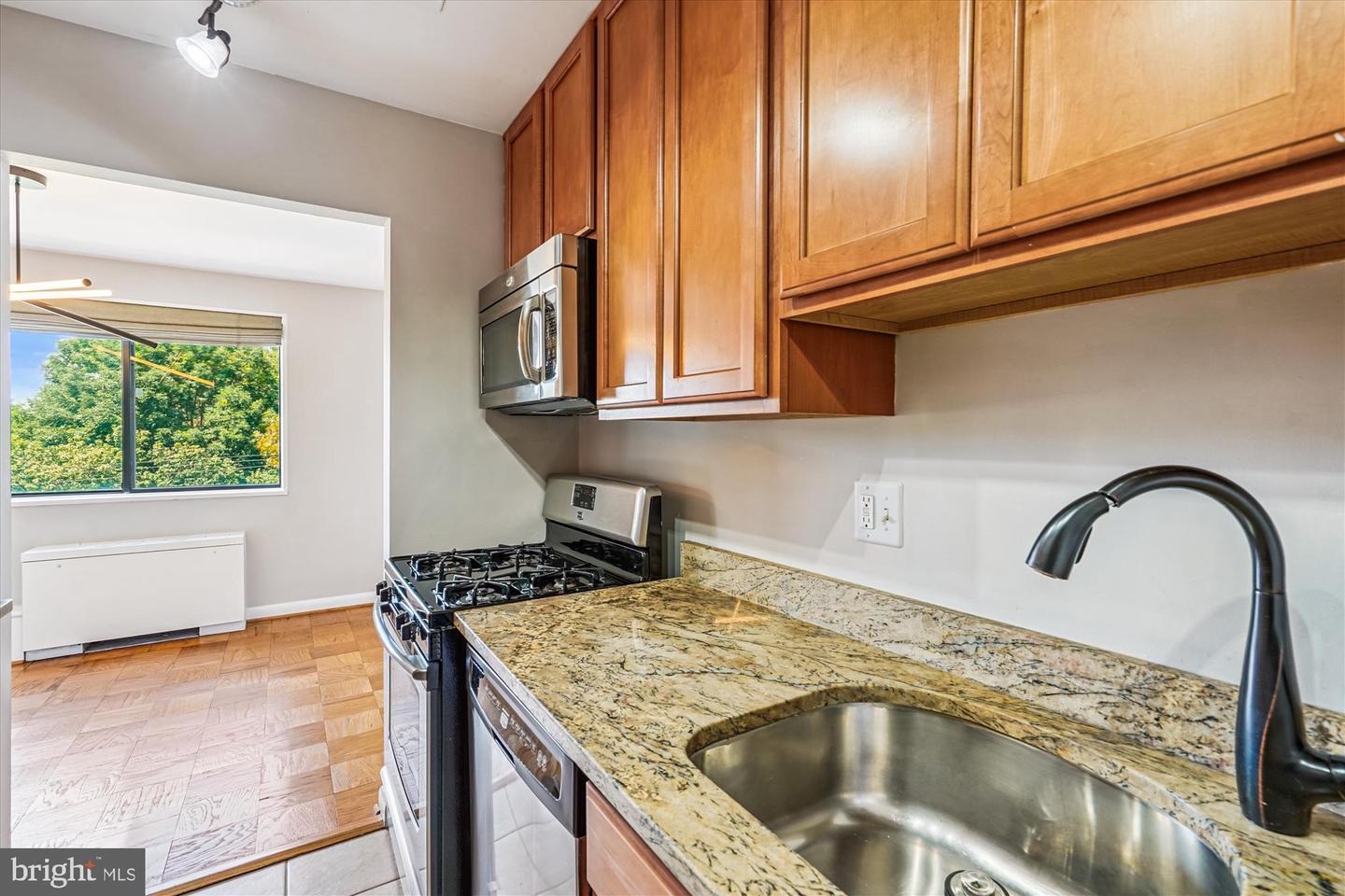 3515 WASHINGTON BLVD #515, ARLINGTON, Virginia 22201, 1 Bedroom Bedrooms, ,1 BathroomBathrooms,Residential,For sale,3515 WASHINGTON BLVD #515,VAAR2062828 MLS # VAAR2062828