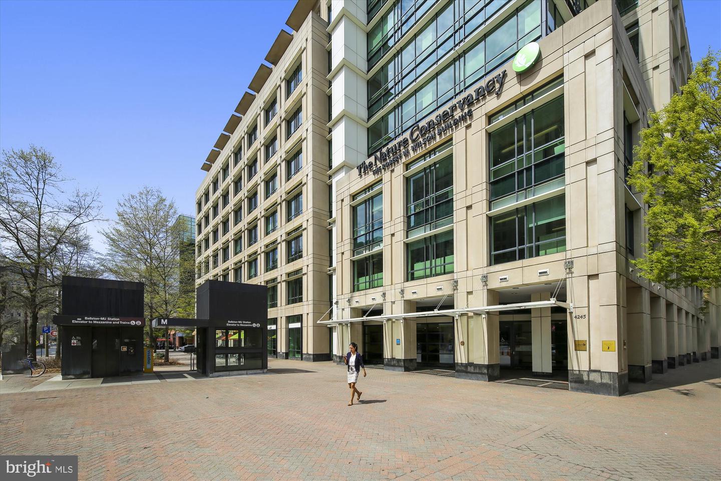 3515 WASHINGTON BLVD #515, ARLINGTON, Virginia 22201, 1 Bedroom Bedrooms, ,1 BathroomBathrooms,Residential,For sale,3515 WASHINGTON BLVD #515,VAAR2062828 MLS # VAAR2062828