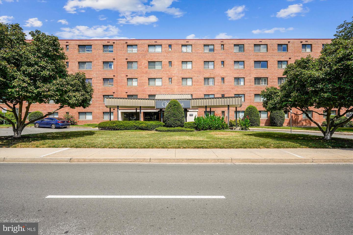 3515 WASHINGTON BLVD #515, ARLINGTON, Virginia 22201, 1 Bedroom Bedrooms, ,1 BathroomBathrooms,Residential,For sale,3515 WASHINGTON BLVD #515,VAAR2062828 MLS # VAAR2062828